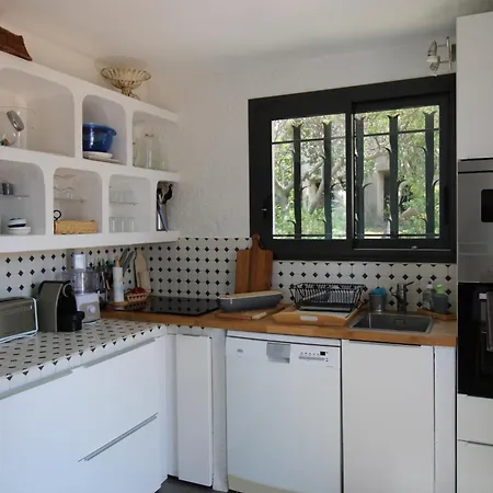 Villa Dolce Pour 8 Personnes Avec Piscine Privee A *